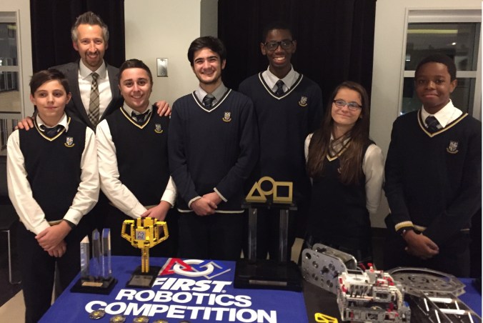 Élèves champions de robotique